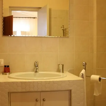 Porto Sleeps 15 Pool Wifi Dolciano