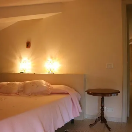 Porto Sleeps 15 Pool Wifi Dolciano