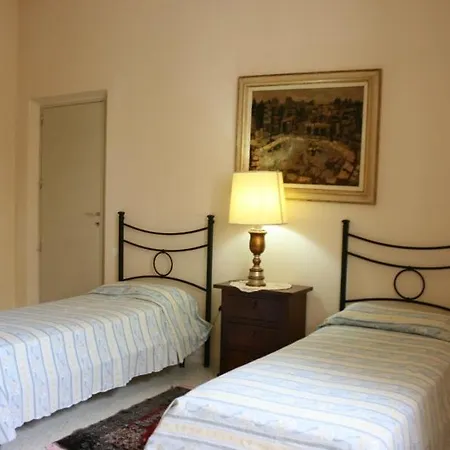 Porto Sleeps 15 Pool Wifi Dolciano
